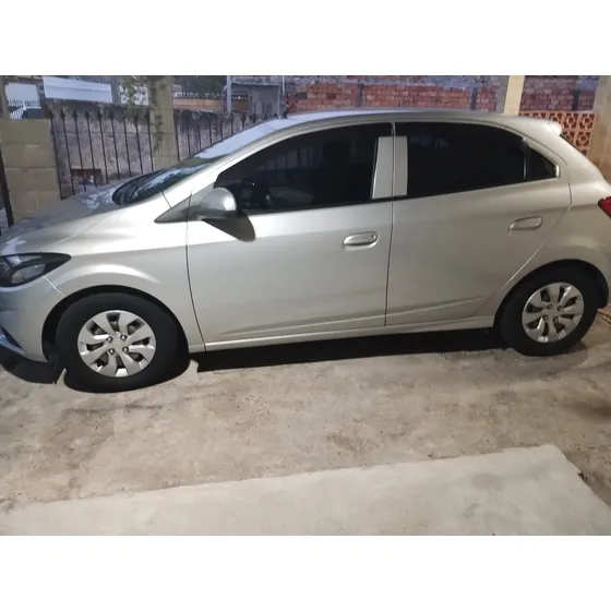 Chevrolet Onix 1.0 Lt 5p