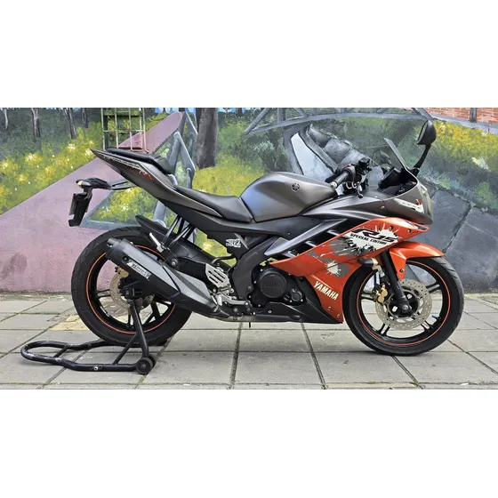 Yamaha R15 V2 2018