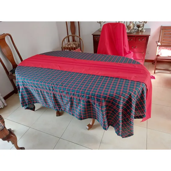 Camino Rojo Poliéster 100% Ideal Para Navidad  3.00 X 0.50 