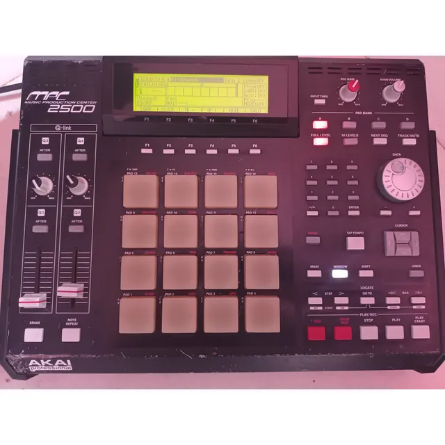 Sampler Secuencer Akai Mpc 2500 C/sist. Operativo Jjos 3.84