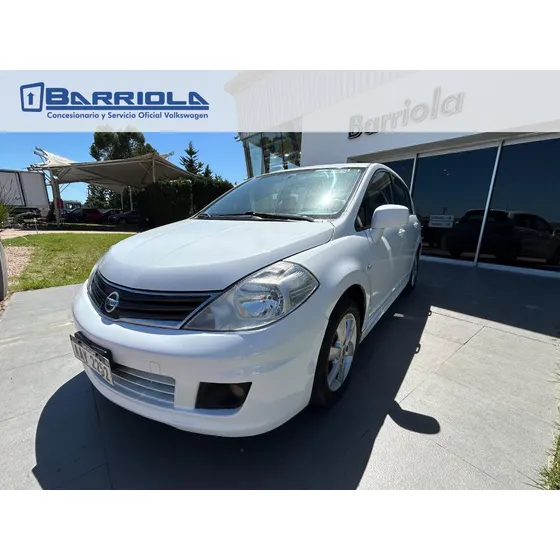 Nissan Tiida Hb Full