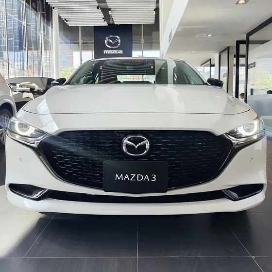 Mazda 3 2027 2.5 Grand Touring Lx Carbon Edition At