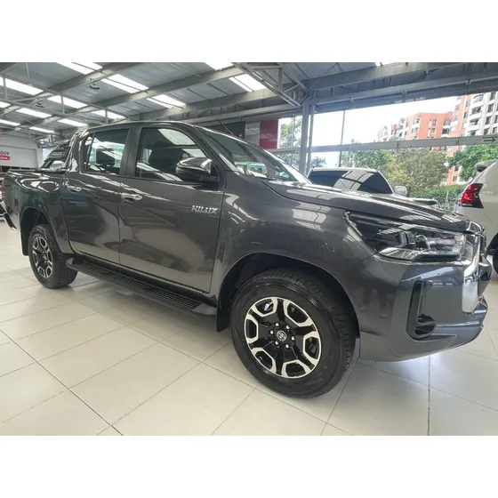 Toyota Hilux 2.8 Srx Diésel 4x4 Aut