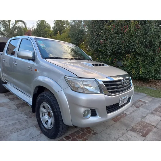 Toyota Hilux 3.0 D/cab 4x2 D Srv