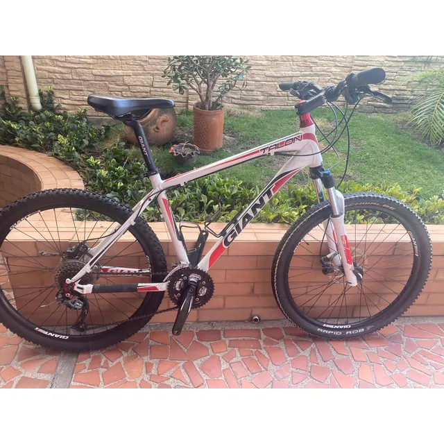 Bicicleta Rin 27.5 Giant