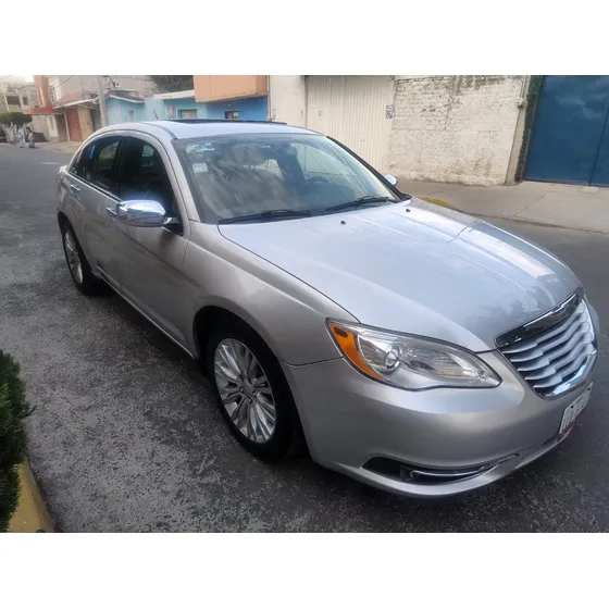 Chrysler 200 3.6 Limited At