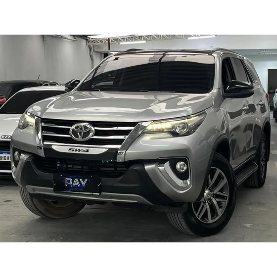 Toyota Sw4 2.8 Tdi Srx 7l 4x4 Aut. 5p