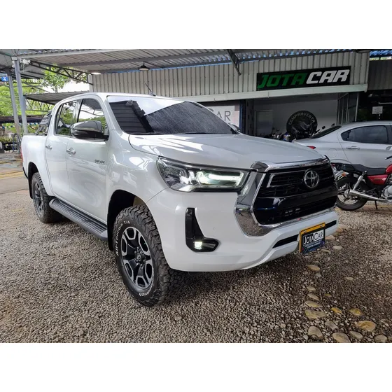 Toyota Hilux 2.8