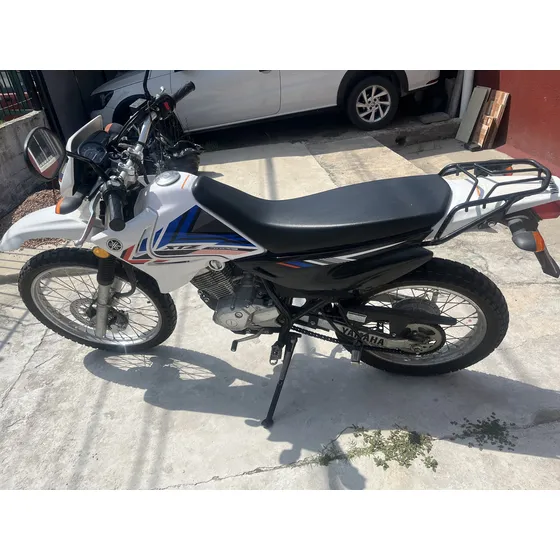 Moto Cross Yamaha Flamante !!!