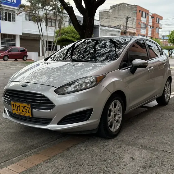 Ford Fiesta 2015 1.6 Hatchback Se Aut. 2015