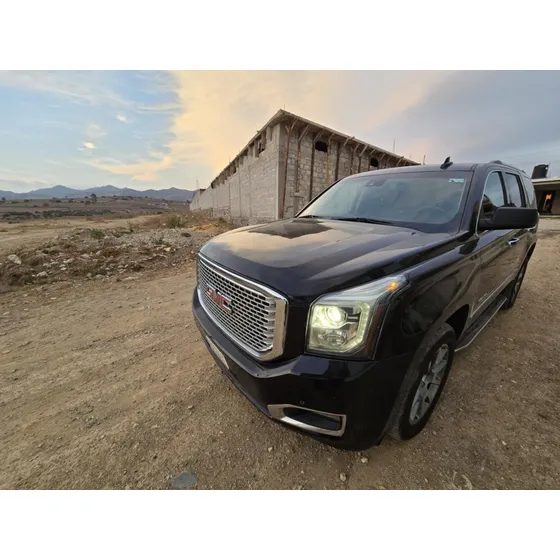 Gmc Yukon 6.2 Denali 8 Vel Awd At