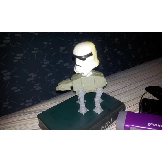 Guerra De Las Galaxias.dark Vader.robot De Cueerda.usados