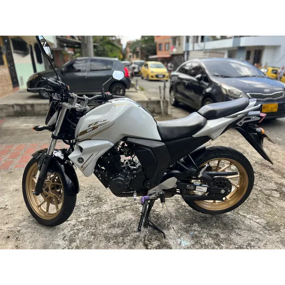 Yamaha Fz150 Modelo 2024 Al Día