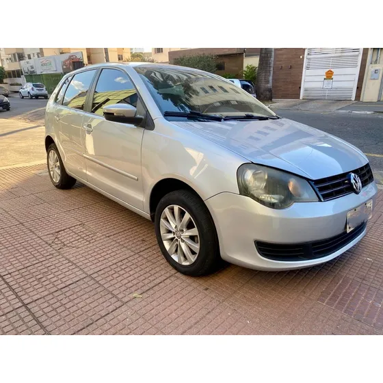 Volkswagen Polo 1.6 Vht Total Flex I-motion 5p