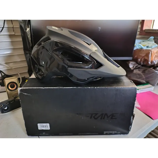 Se Vende Casco Fox Speed Frame Original Nuevo