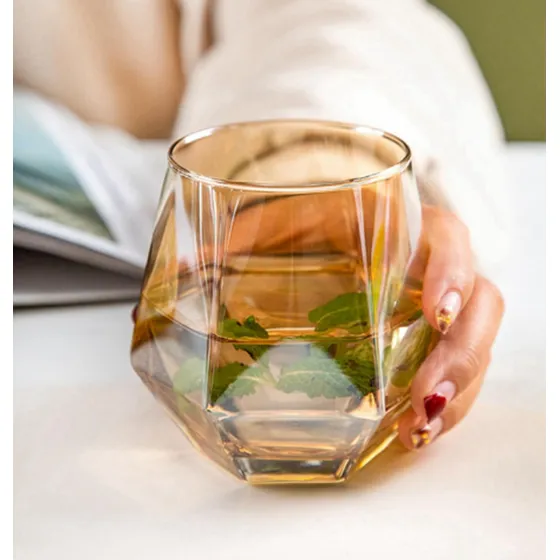 Set De 6 Vasos Para Whisky Con Forma De Diamante