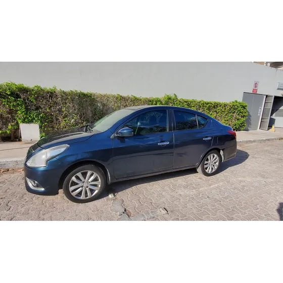 Nissan Versa 1.6 Advance At