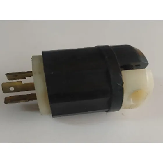 Clavija Tipo Nema L5-20 (usada)