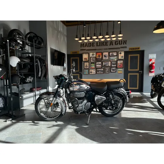 Royal Enfield Classic 350 Emerald Green 1° Service Free