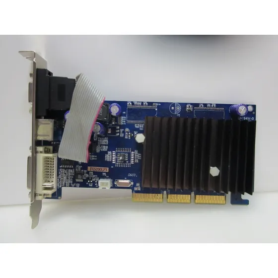 Placa De Vídeo Gf Fx5200 128mb Agp