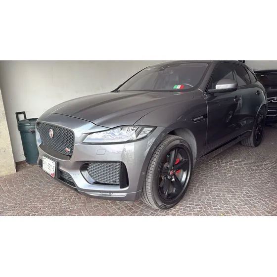 Jaguar F-pace 3.0 R-sport At