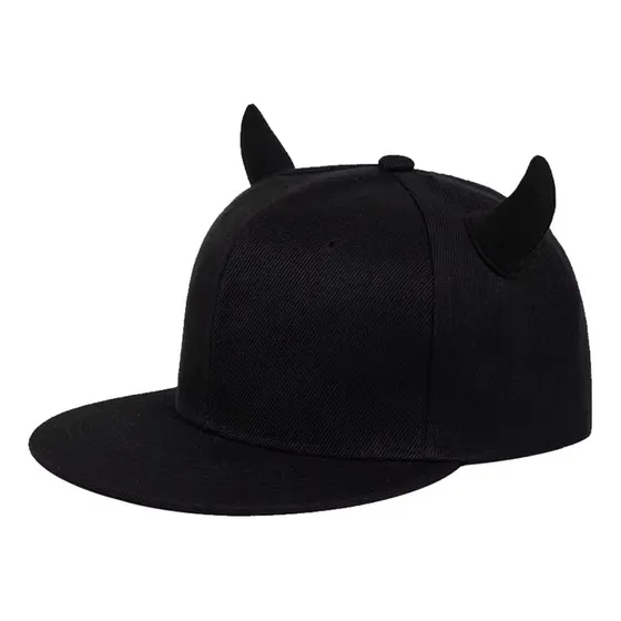 Gorra Con Cuernos