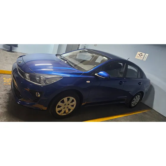 Kia Rio 1.6 L Sedan At