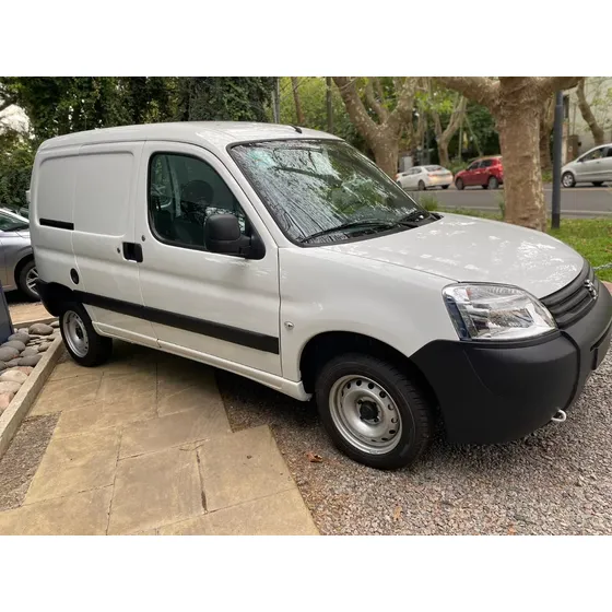Peugeot Partner 1.6 Hdi Furgon Confort 92