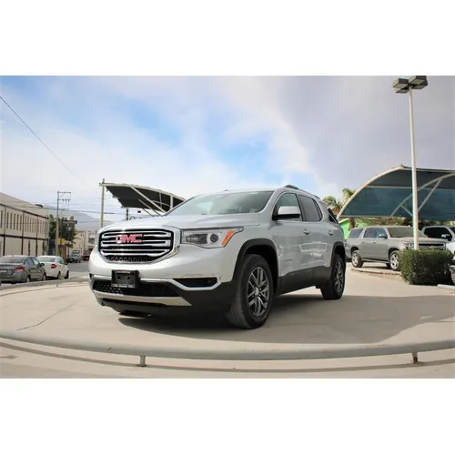 Gmc Acadia 3.7 Slt At