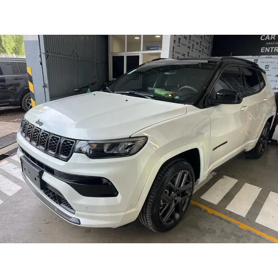 Jeep Compass 1.3 T270 Serie-s 4x2 At6