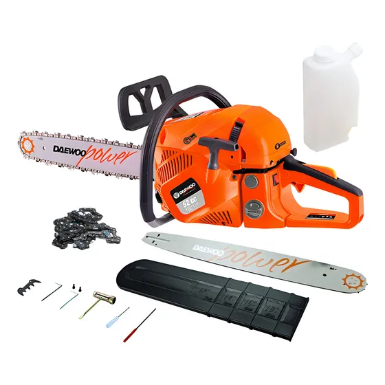 Motosierra a Gasolina Daewoo Dam5220 52cc Espada 51 Cm 2 Tiempos 2.0 Kw Color Naranja