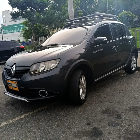 Renault Stepway 2018 1.6 Expression / Zen