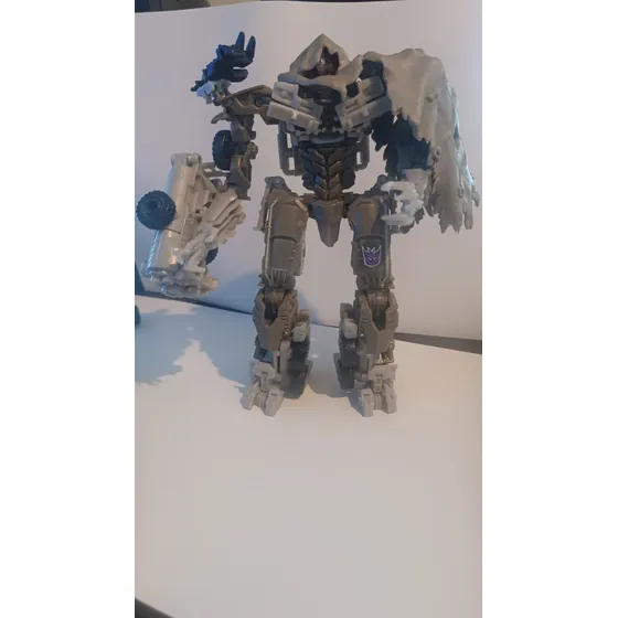 Transformers Dark Of The Moon Mechtech Voyager Megatron