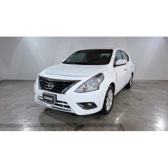Nissan Versa 1.6 Advance