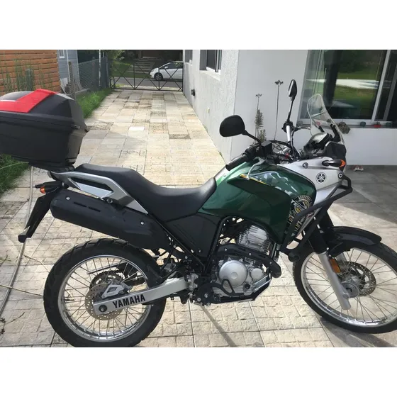 Impecable, Como Nueva, 4250km. Con Accesorios.