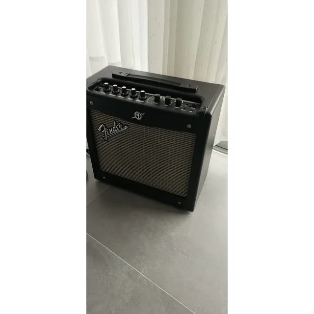 Amplificador Guitarra