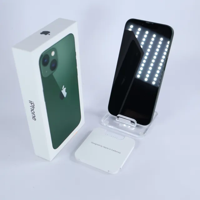 Apple iPhone 13 (128 Gb)