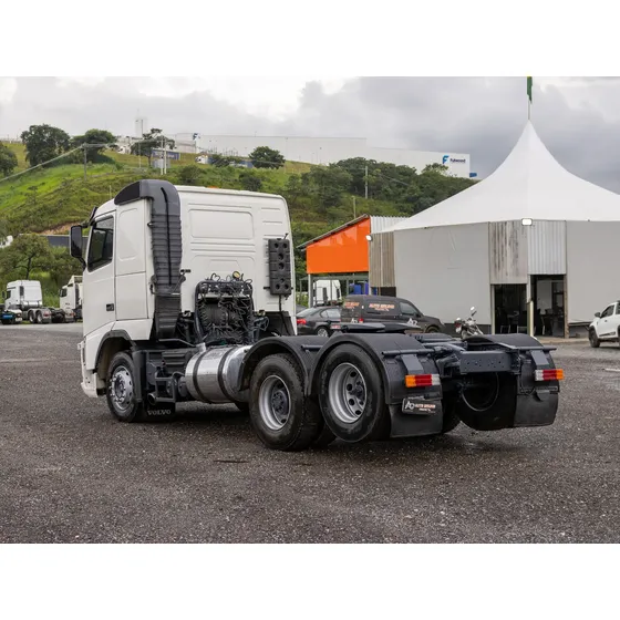 Volvo Fh 440 Ñé Iveco Stralis 380 410 400 420 Hiway 440 460