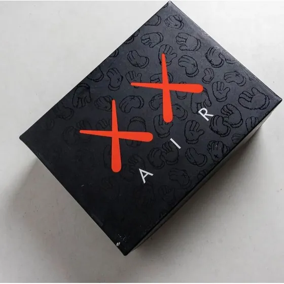 Jordan Kaws Retro 4 Par De Colección Gamuza 