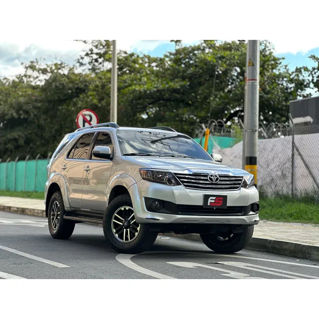 Toyota Fortuner 2.7l