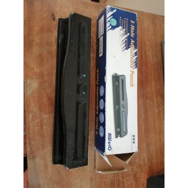 Abrehuecos De 3 Huecos Para Carpetas, Esta En Caracas