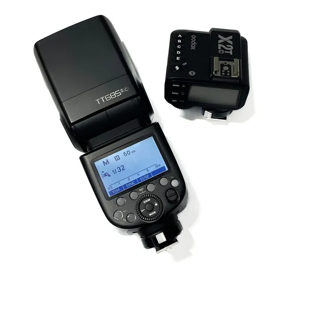 Flash Godox Tt685ii + Disparador X2t Para Canon ( Caracas )