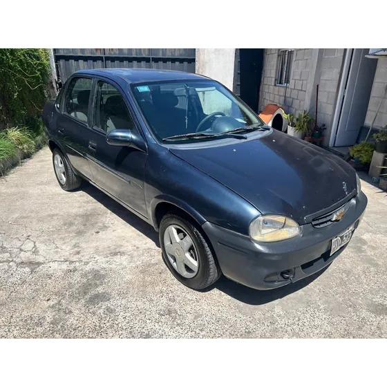 Chevrolet Corsa Classic 1.6 Gl Aa 4p