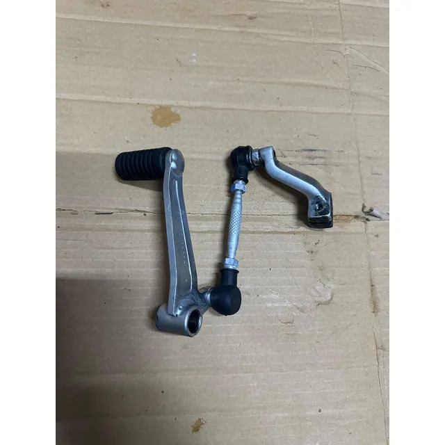 Pedal De Câmbio Bajaj Dominar 400 Usado Original