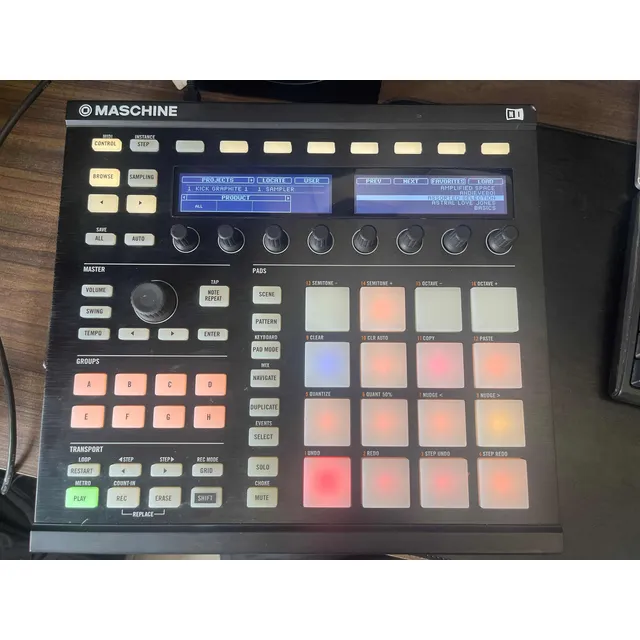 Native Instruments Maschine Mk2