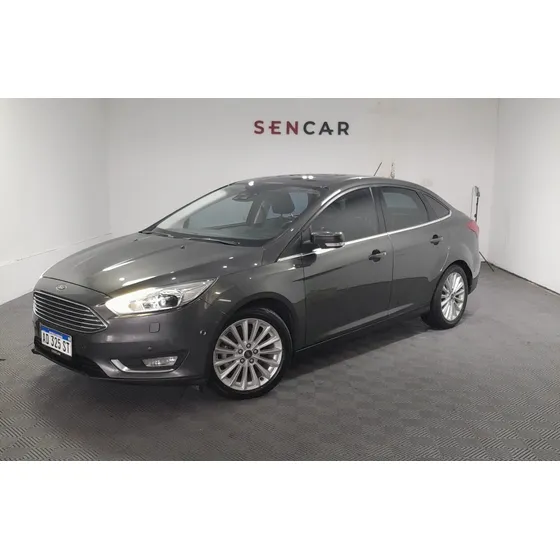 Ford Focus Iii 2.0 Sedan Titanium At6