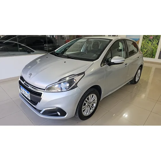 Peugeot 208 1.6 Allure