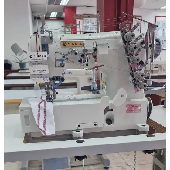 Maquina Collaretera Singer Industrial