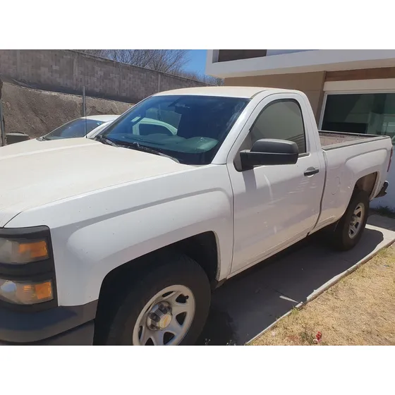 Chevrolet Silverado 4.3 Cab Regular V6 Aa Cd At