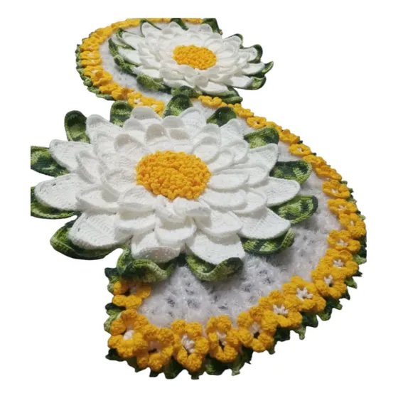 Trilho De Mesa Crochê Mega Flor Margarida